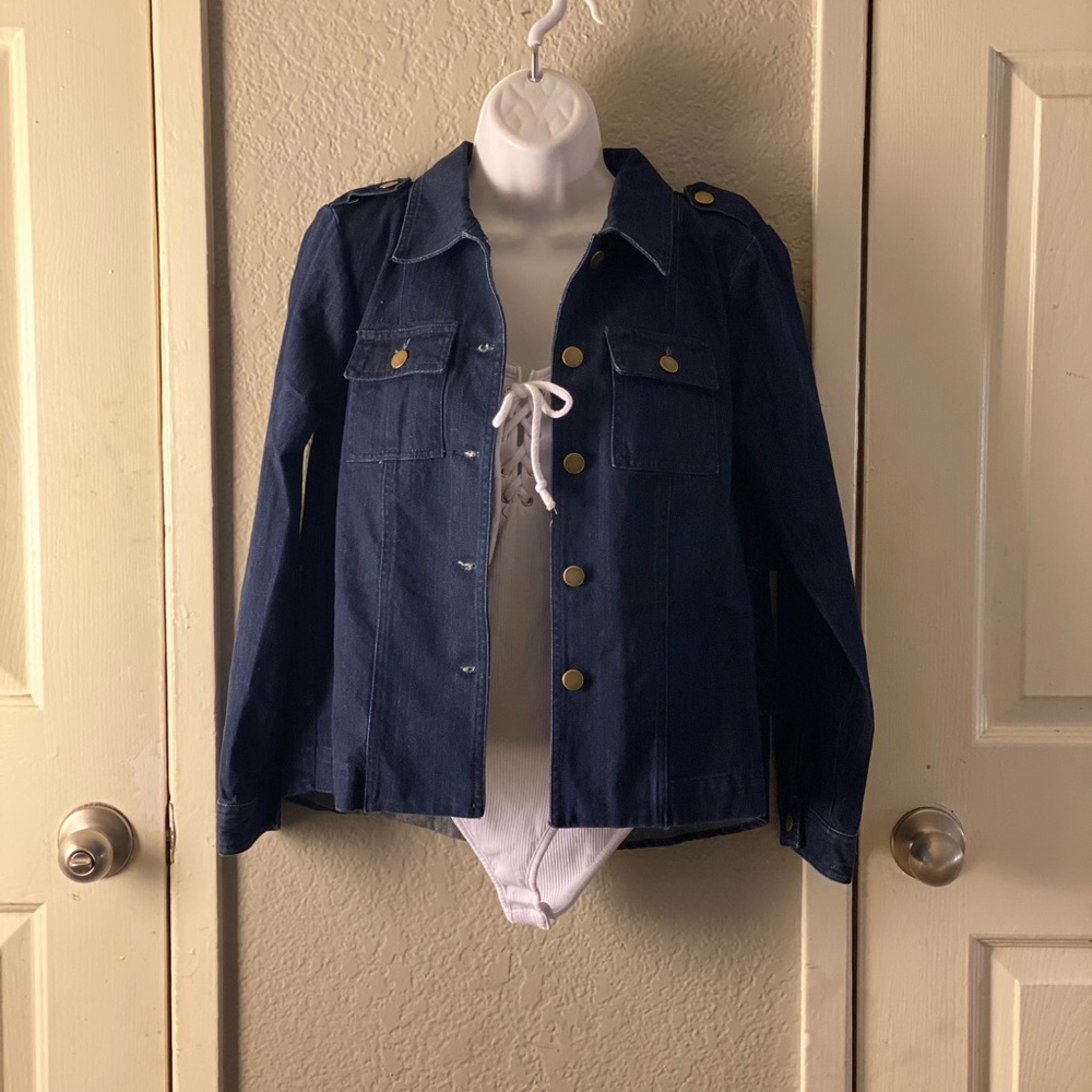 Sugarlips Ruffle Back Denim Jean Jacket - Picture 5 of 8